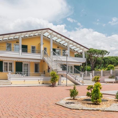 Camping Apuano Marina di Massa Eksteriør bilde